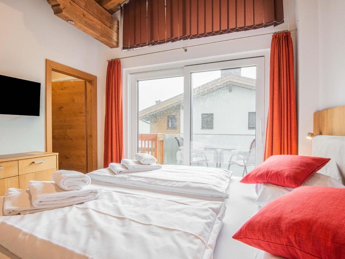 Fantastic Chalet With Sauna Niedernsill Zewnętrze zdjęcie